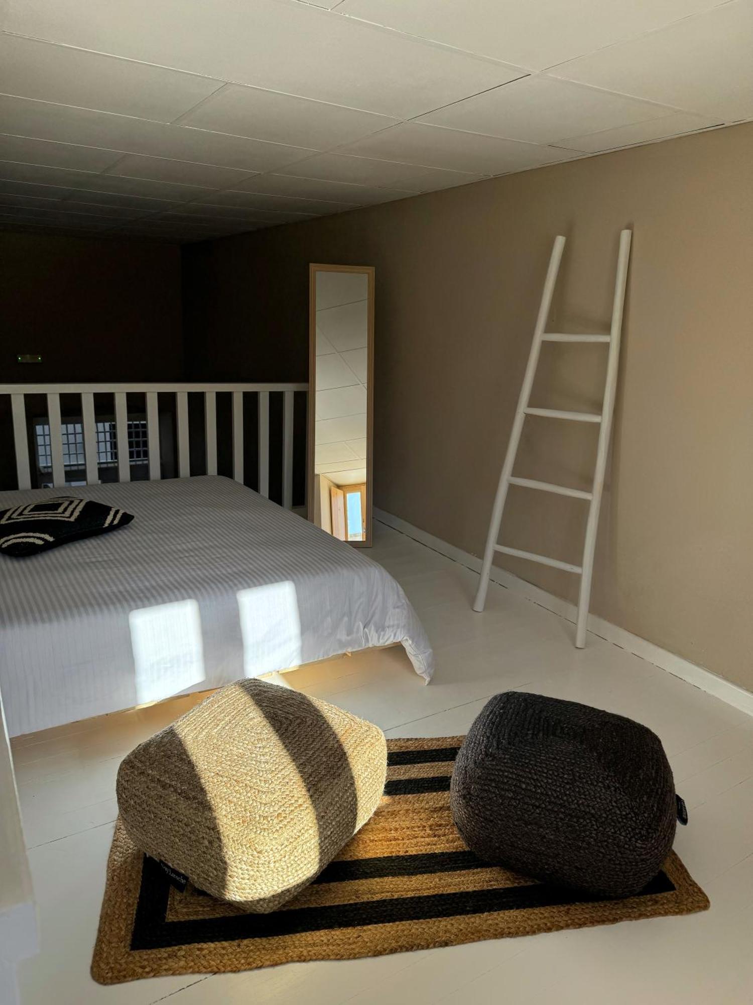 Opora Apartment Ermoupoli Luaran gambar
