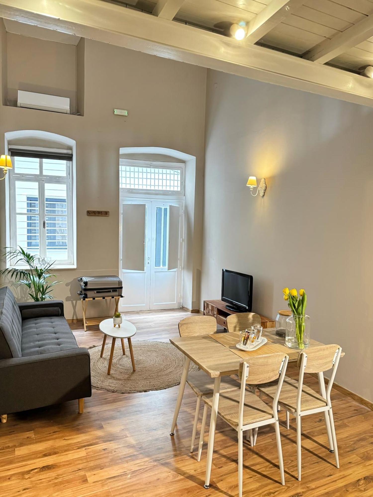 Opora Apartment Ermoupoli Luaran gambar